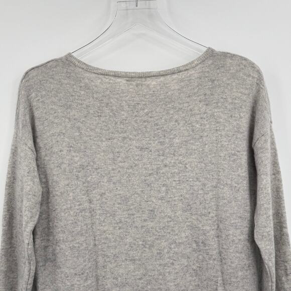 Garnet Hill sweater women's small 100% cashmere pullover crew ruffle hem gray - Picture 4 of 7